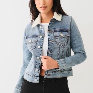 True Religion Light Blue Denim trucker Jacket with Sherpa Collar, size S western